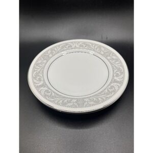 Set of 2 Vtg Imperial China Whitney‎ 5671 Dessert Bread Plates 6.75" Diam. Japan